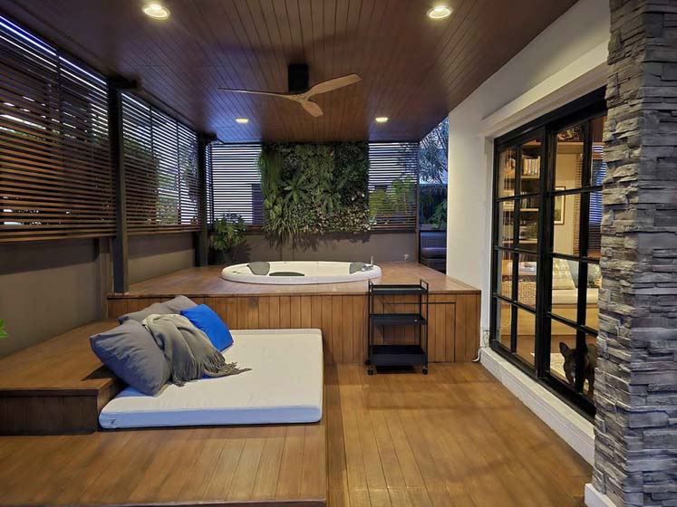 House with Shared Pool in Bangnatrad 